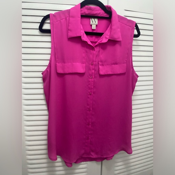 Pink blouse - Picture 1 of 2